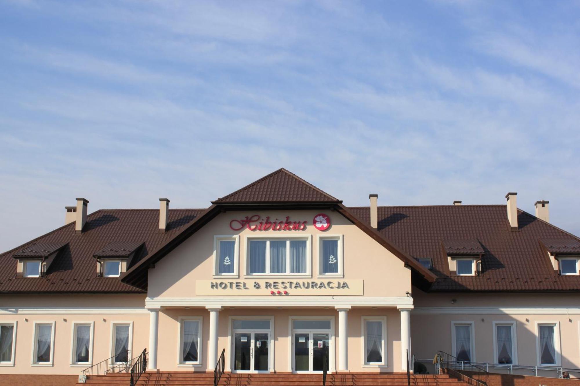 Hotel Hibiskus Boguchwała Eksteriør billede